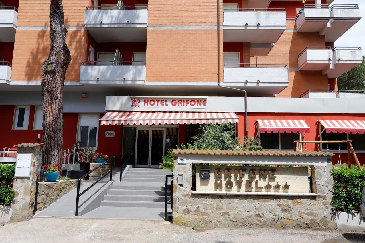 Hotel Grifone Принчипина-а-Маре Экстерьер фото